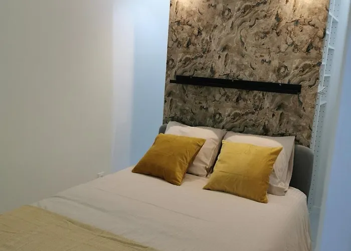 Апартаменты 12e Париж